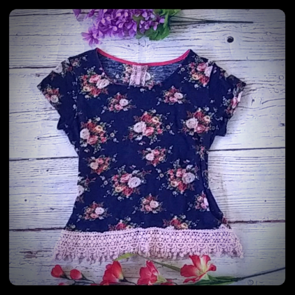 Muave floral lace boho top